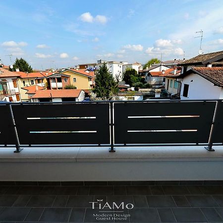 TiAMo Modern Design Guest House Ronchi Dei Legionari Exterior foto